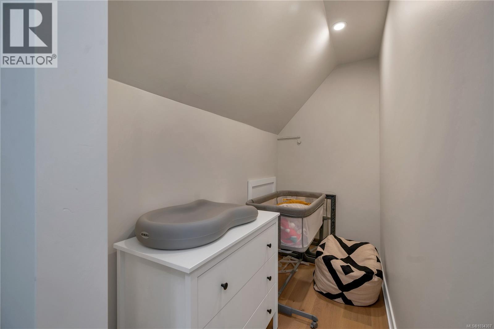 1387 Heriot Bay Rd - 31