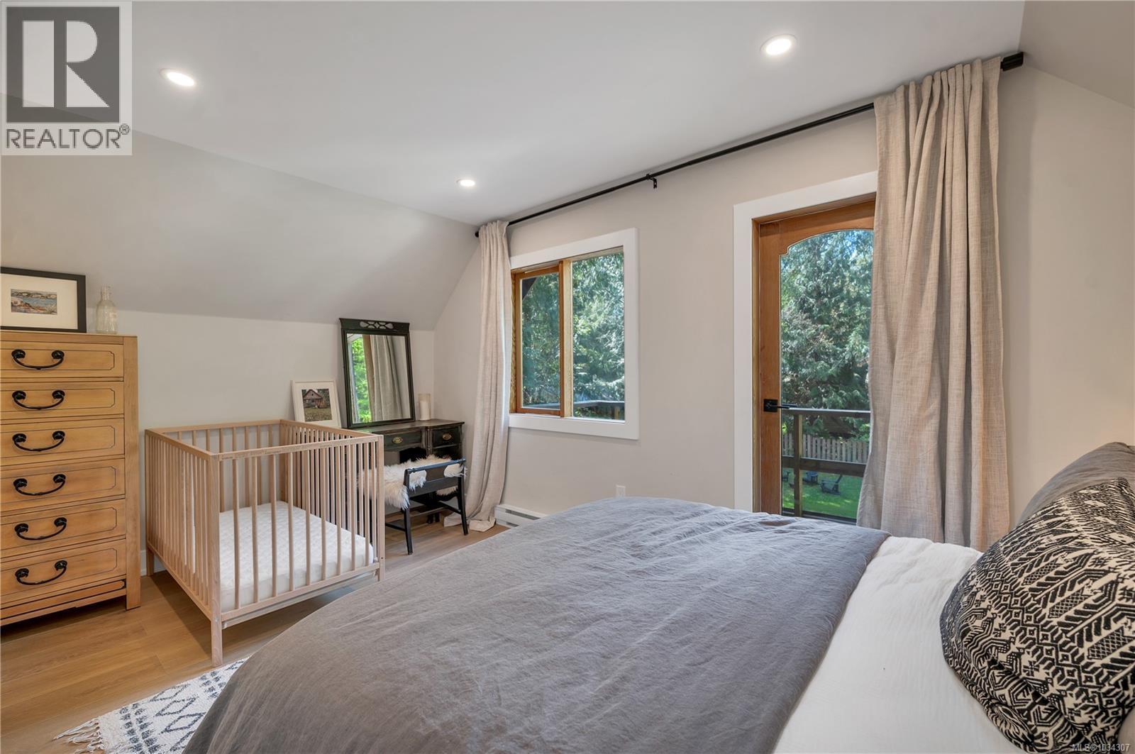 1387 Heriot Bay Rd, Quadra Island
