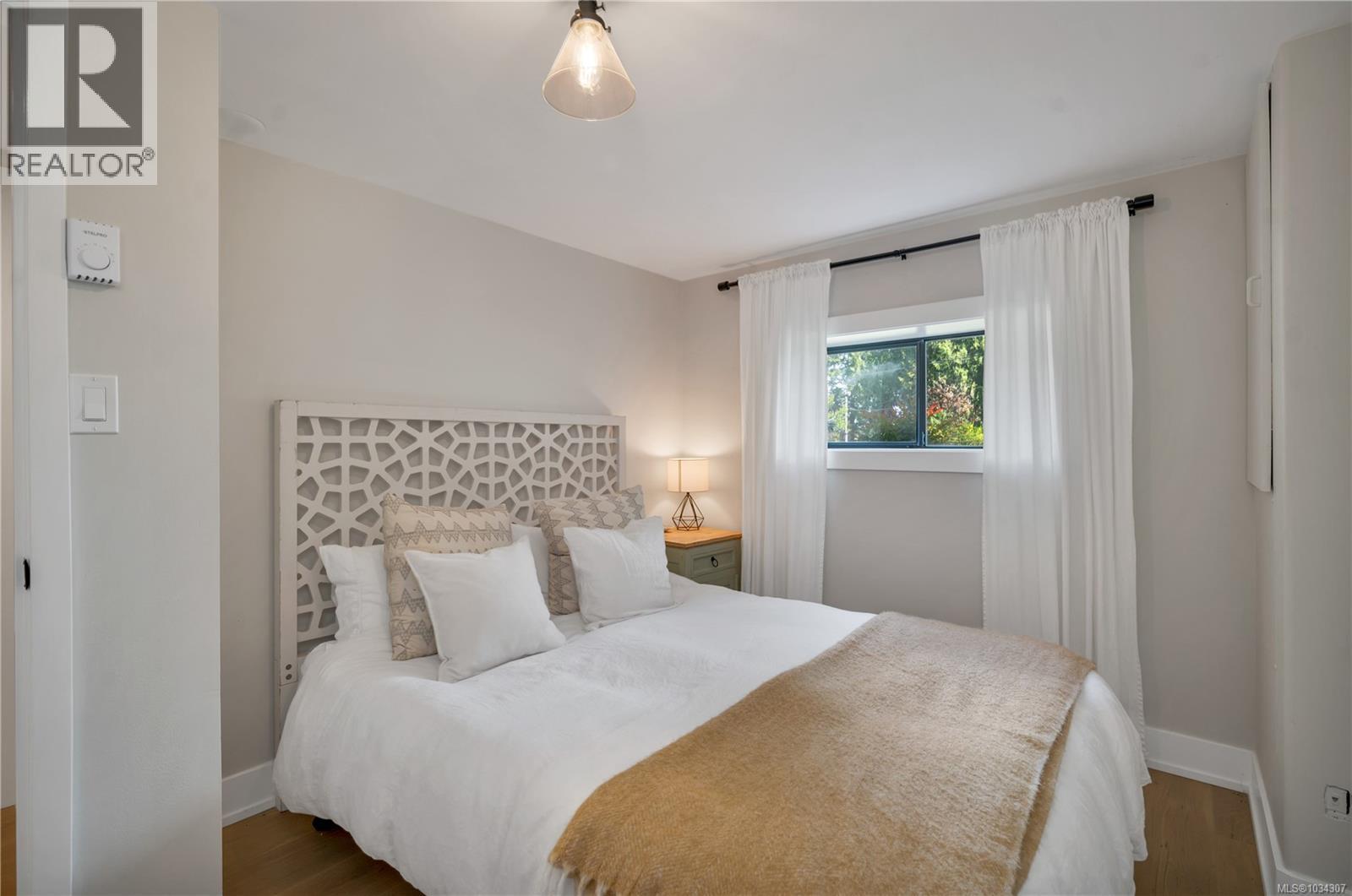 1387 Heriot Bay Rd, Quadra Island