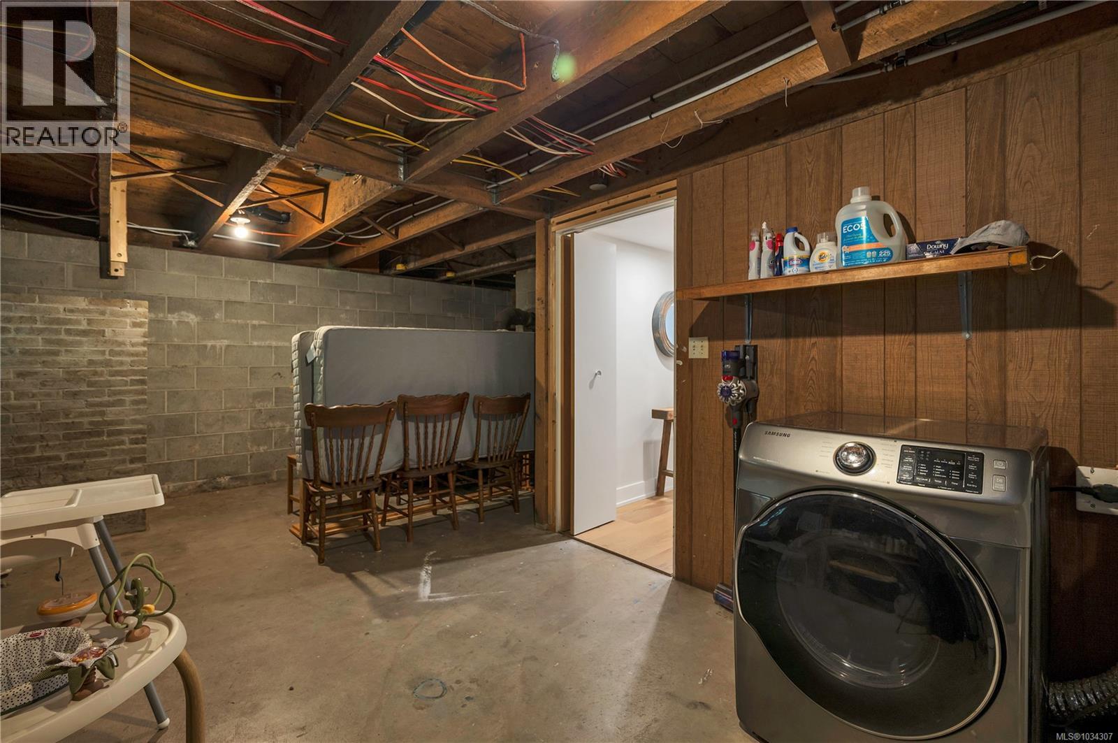 1387 Heriot Bay Rd, Quadra Island