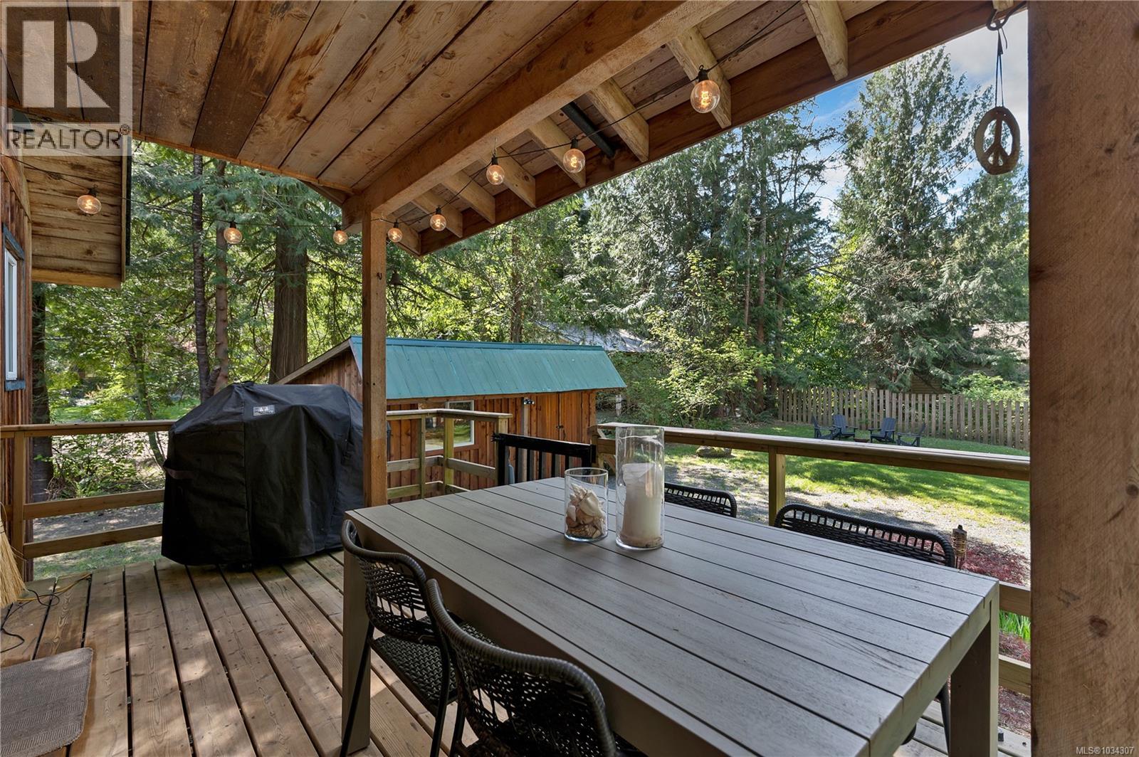 1387 Heriot Bay Rd, Quadra Island