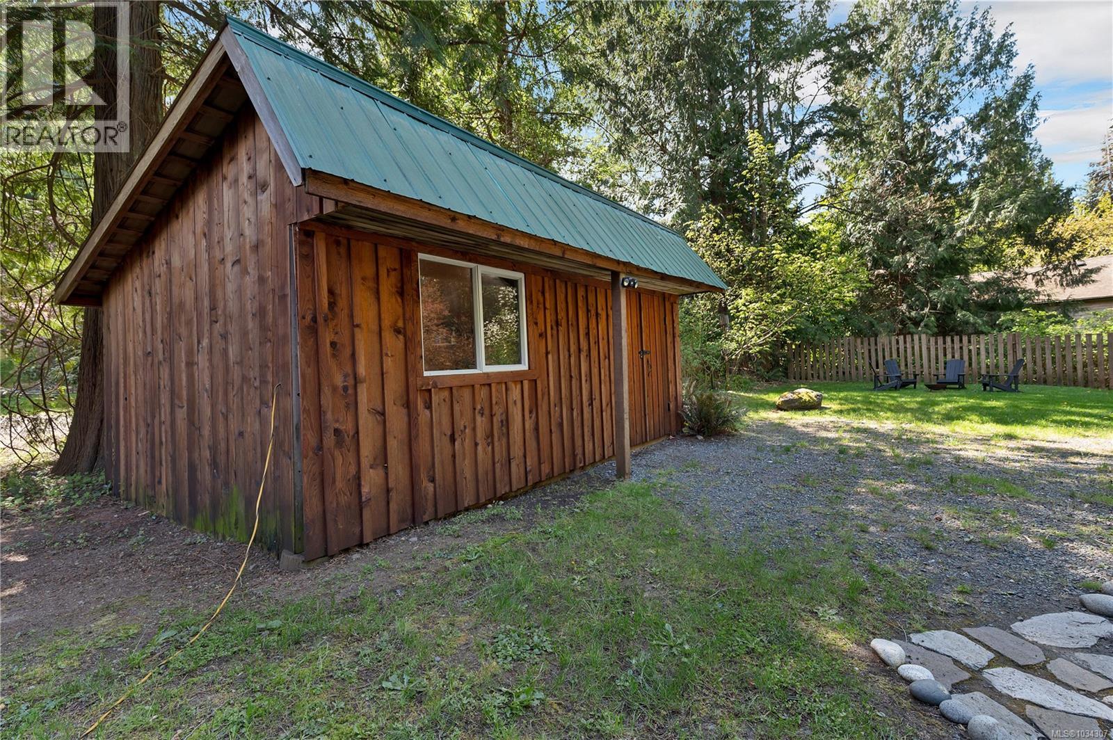 1387 Heriot Bay Rd, Quadra Island