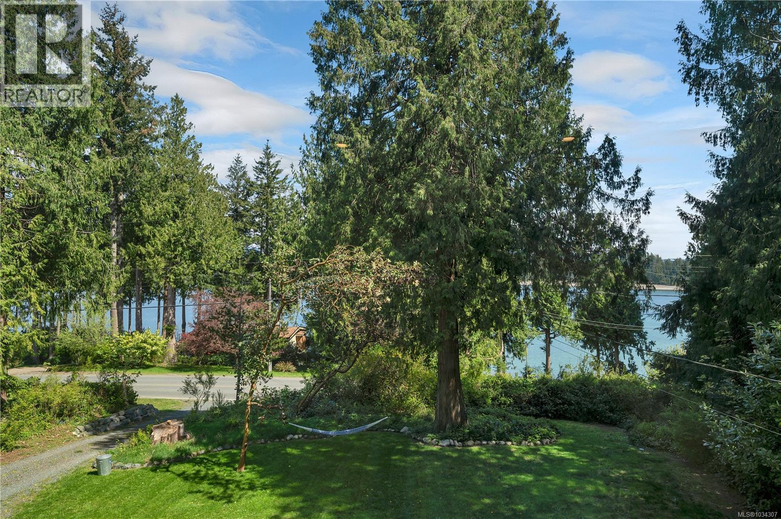 1387 Heriot Bay Rd, Quadra Island