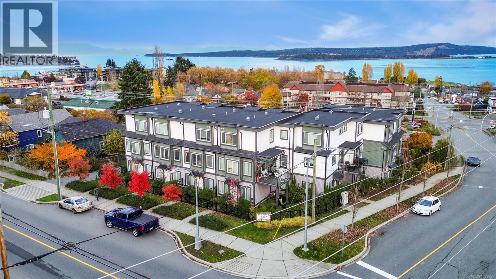#101 253 Victoria Rd - 3