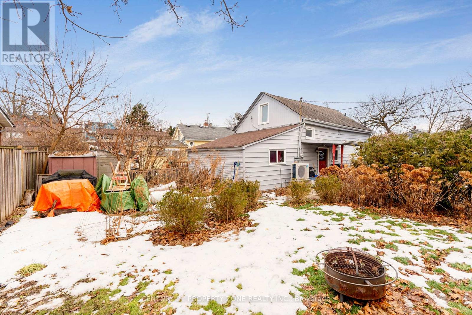 262 PINE STREET - 23