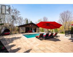 33 Barraclough Boulevard, Halton Hills, ON L7G0E8 Photo 34