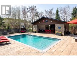 33 Barraclough Boulevard, Halton Hills, ON L7G0E8 Photo 36