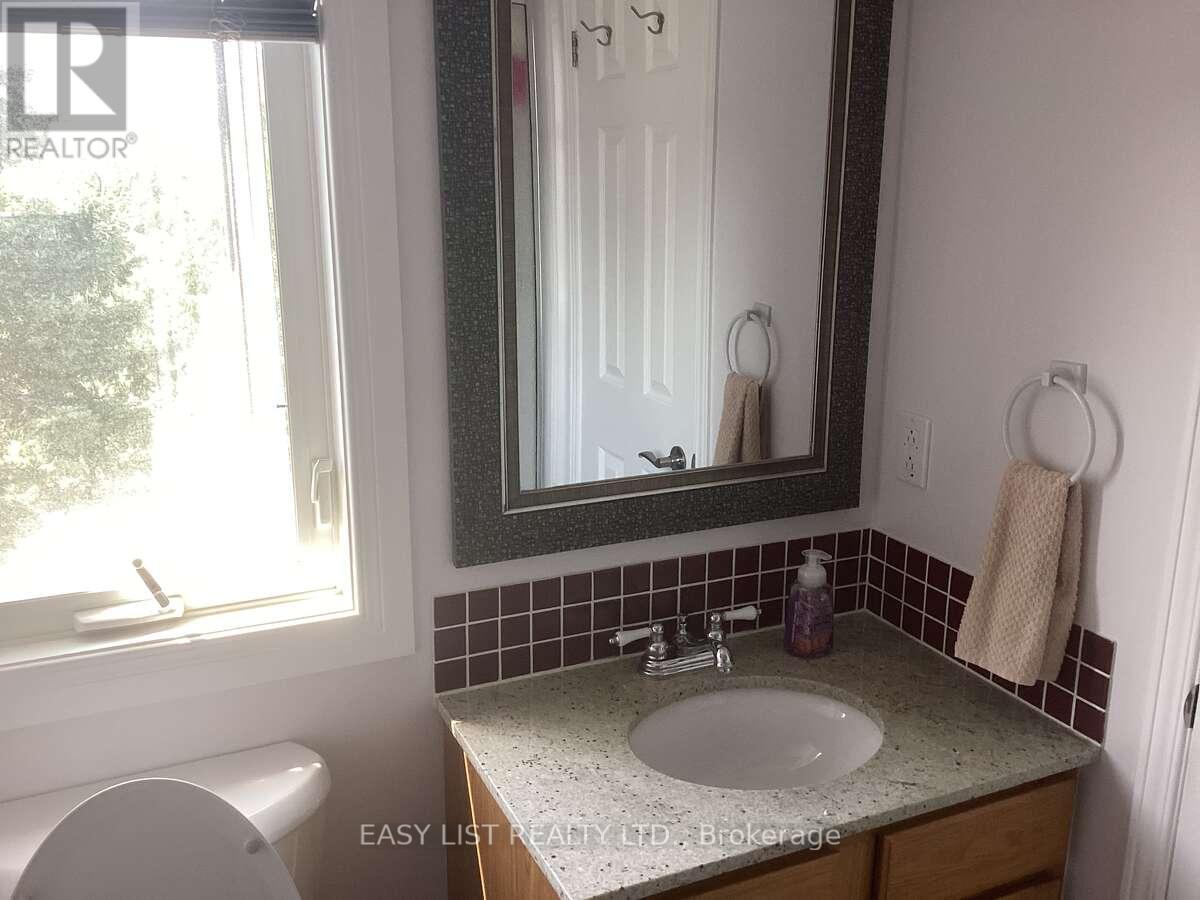 601 MACDONALD DRIVE - 12