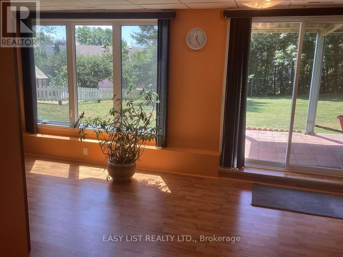 601 MACDONALD DRIVE - 19