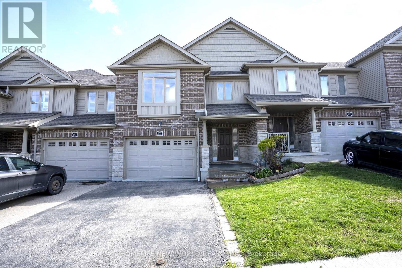 452 AVENS STREET - 1