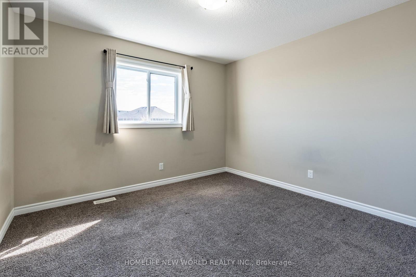 452 AVENS STREET - 17