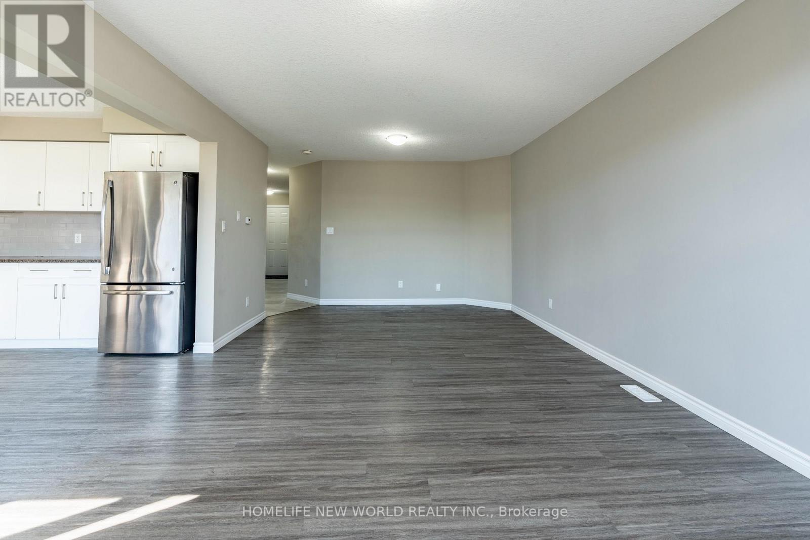 452 AVENS STREET - 6