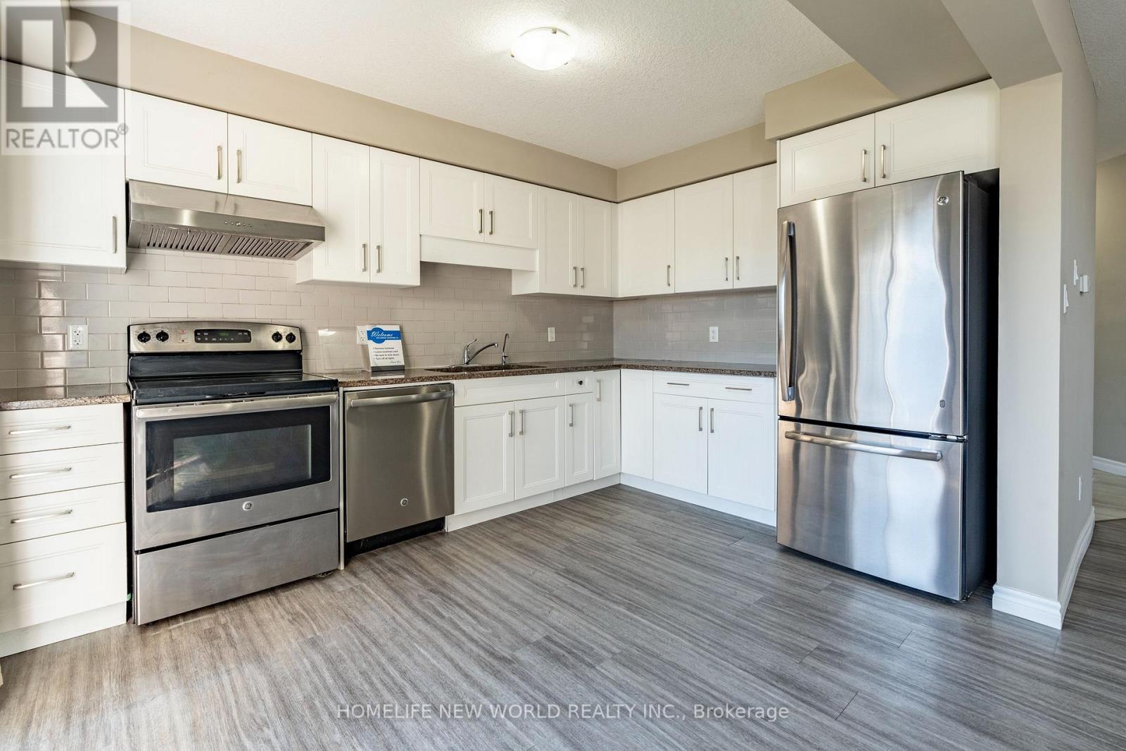 452 AVENS STREET - 8
