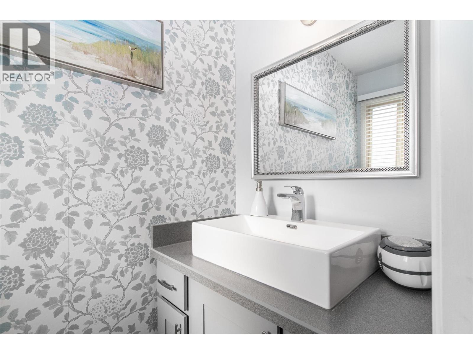 2111 Wilkinson Street, Kelowna