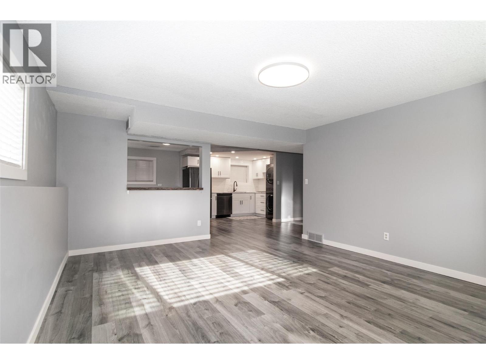 2111 Wilkinson Street, Kelowna