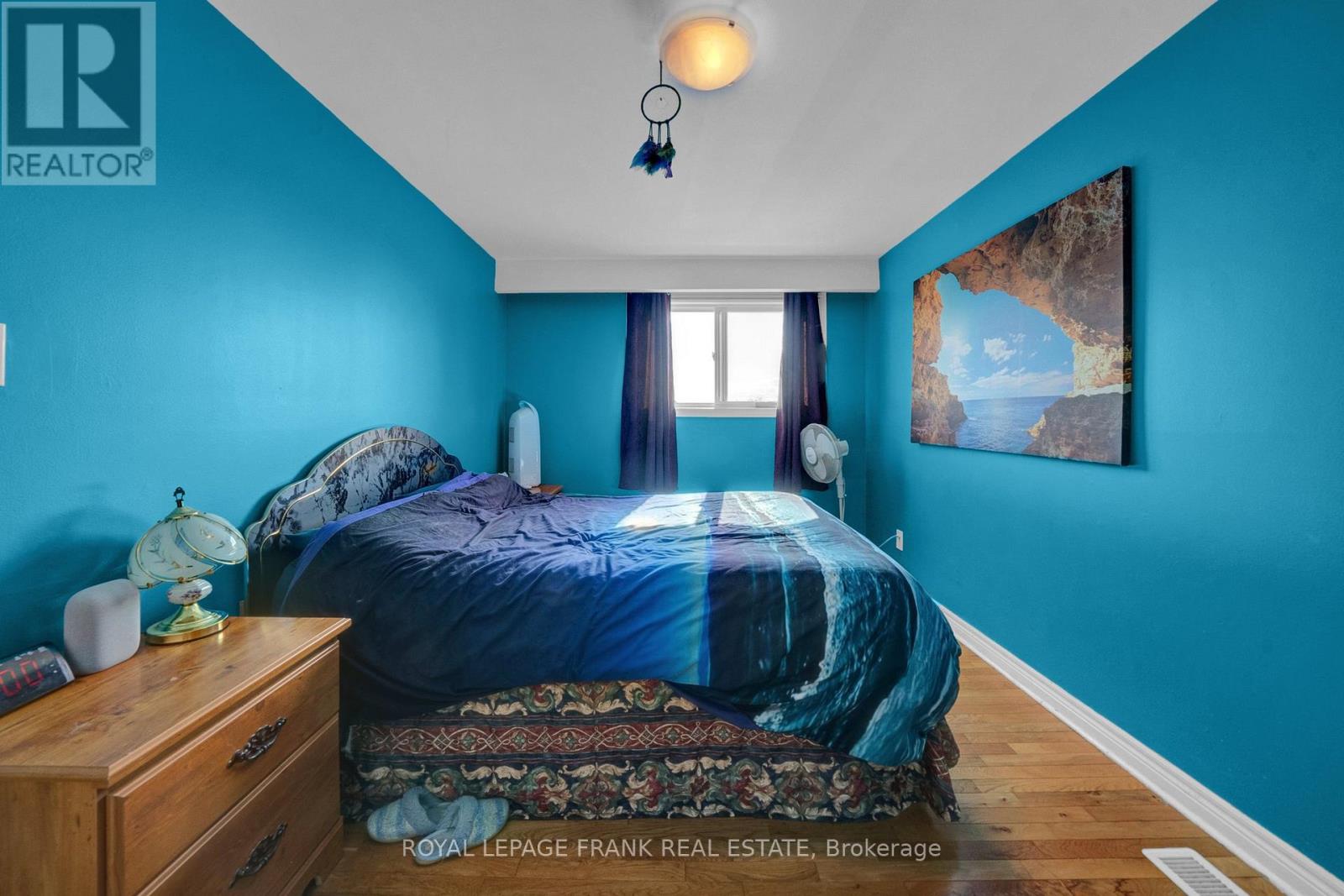 377 LINDEN STREET - 11