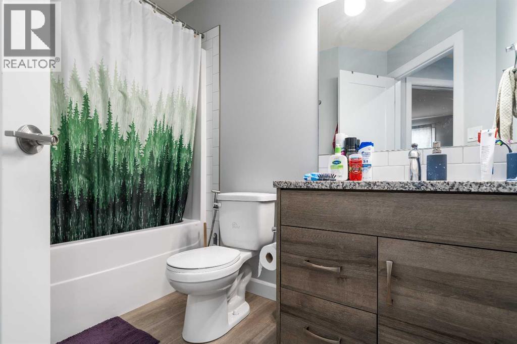 17A 4pc Bath