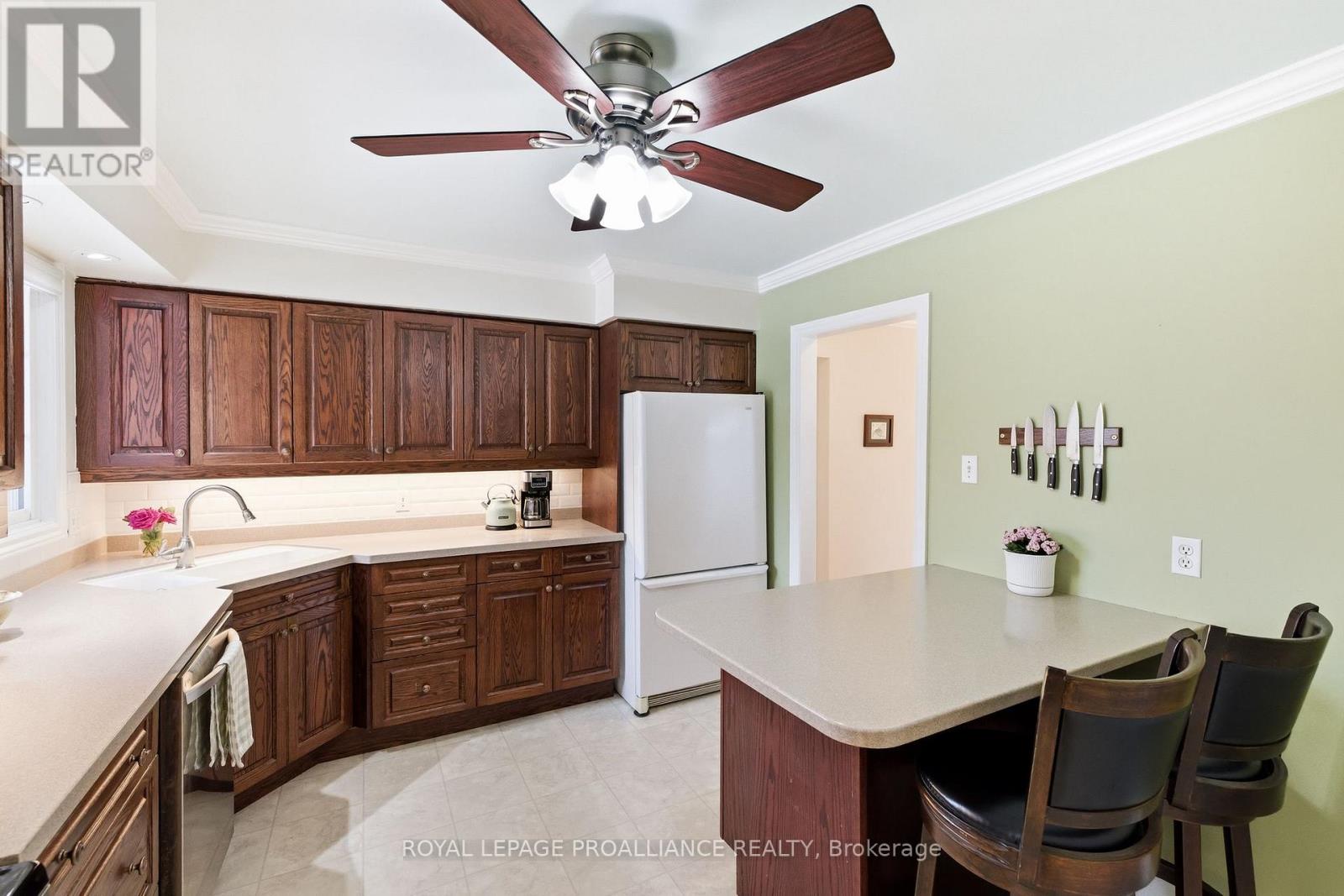 836 STEWART DRIVE - 14