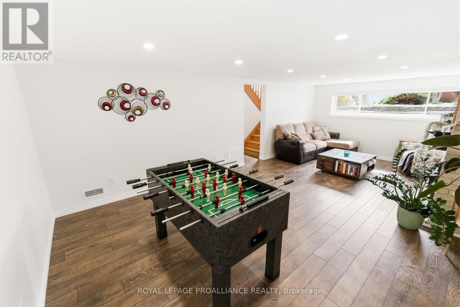 836 STEWART DRIVE - 28
