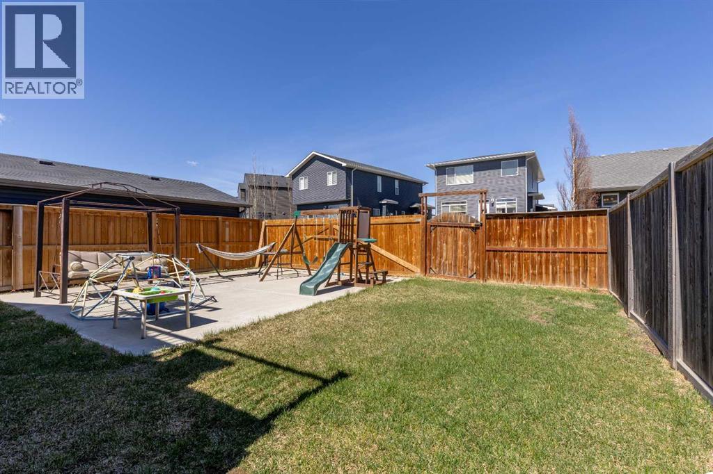 537 Blackwolf Boulevard N — photo 35
