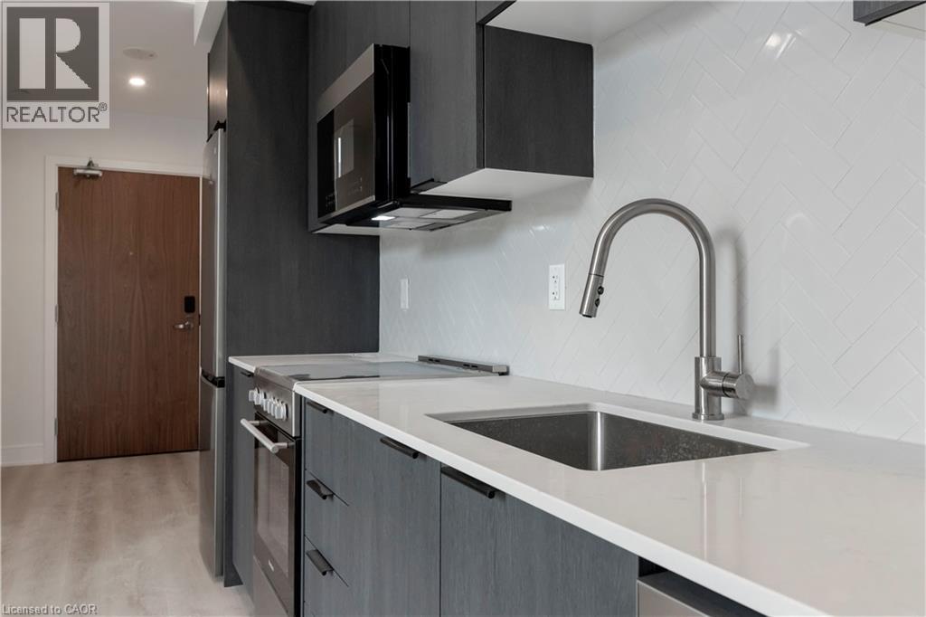 25 WELLINGTON Street S Unit# 410, Kitchener, Ontario, N2G0G5 — Photo 14
