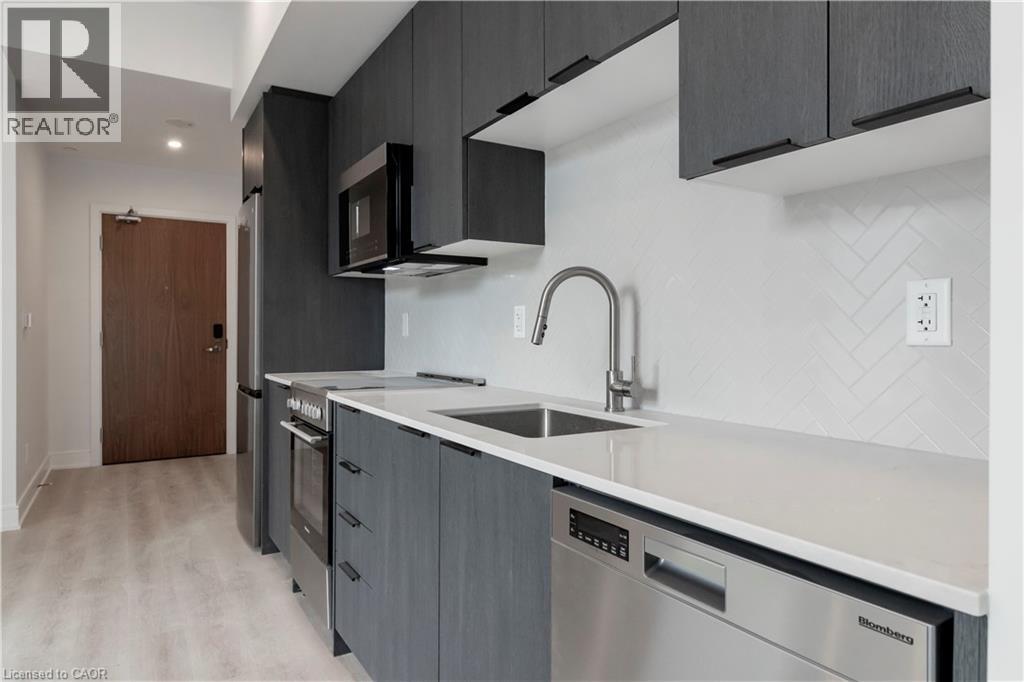 25 WELLINGTON Street S Unit# 410, Kitchener, Ontario, N2G0G5 — Photo 13