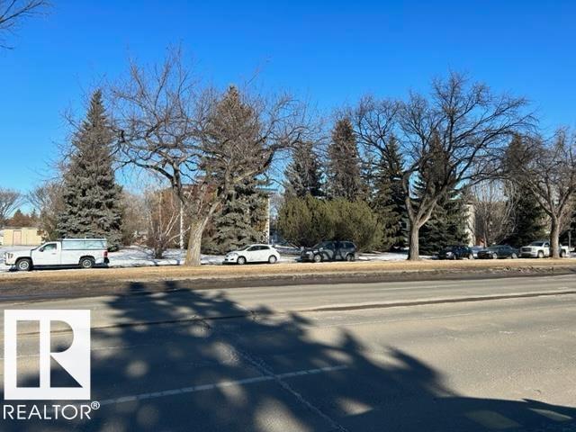 #2 6920 101 AV NW NW, Edmonton
