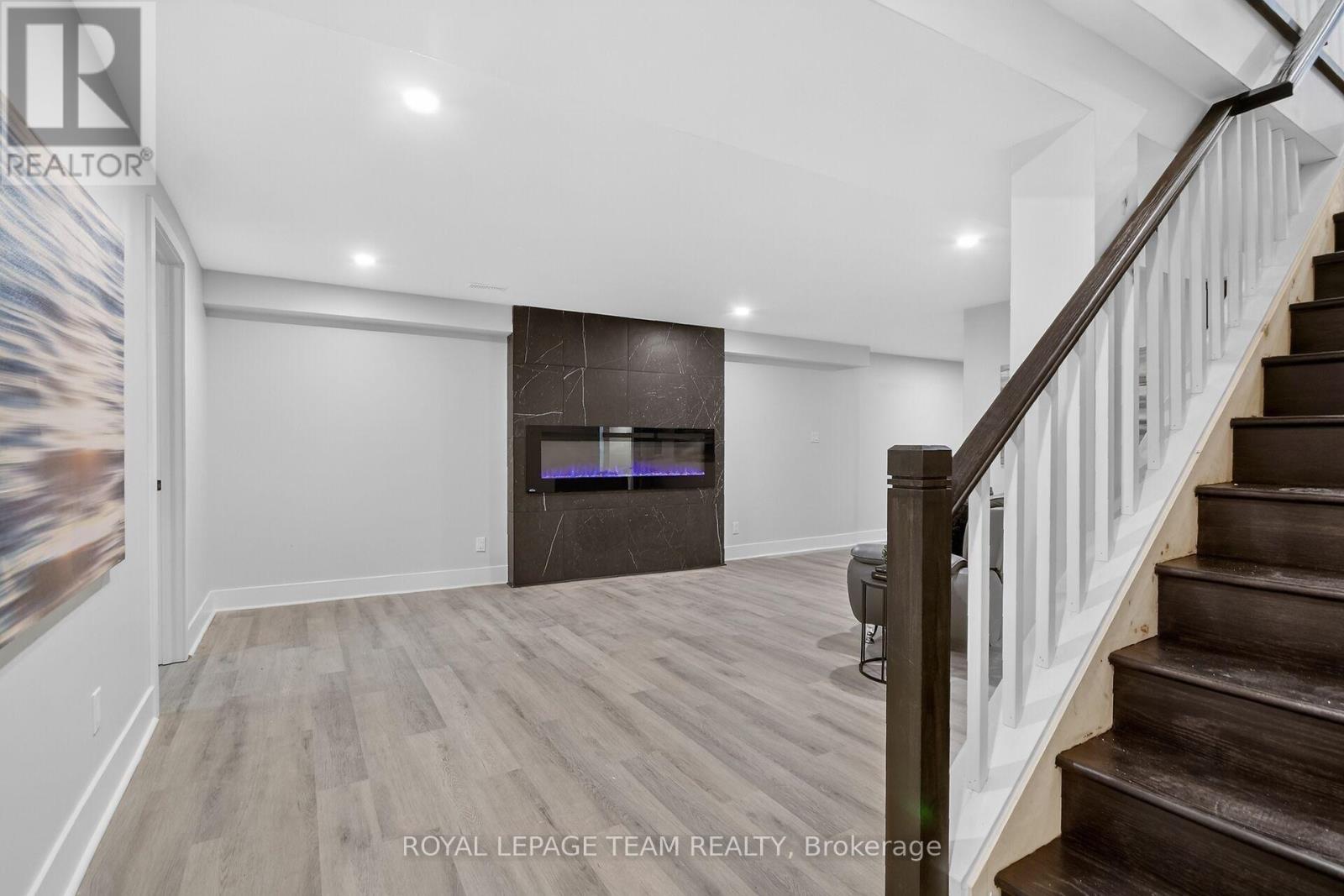 6636 MARINA DRIVE - 23
