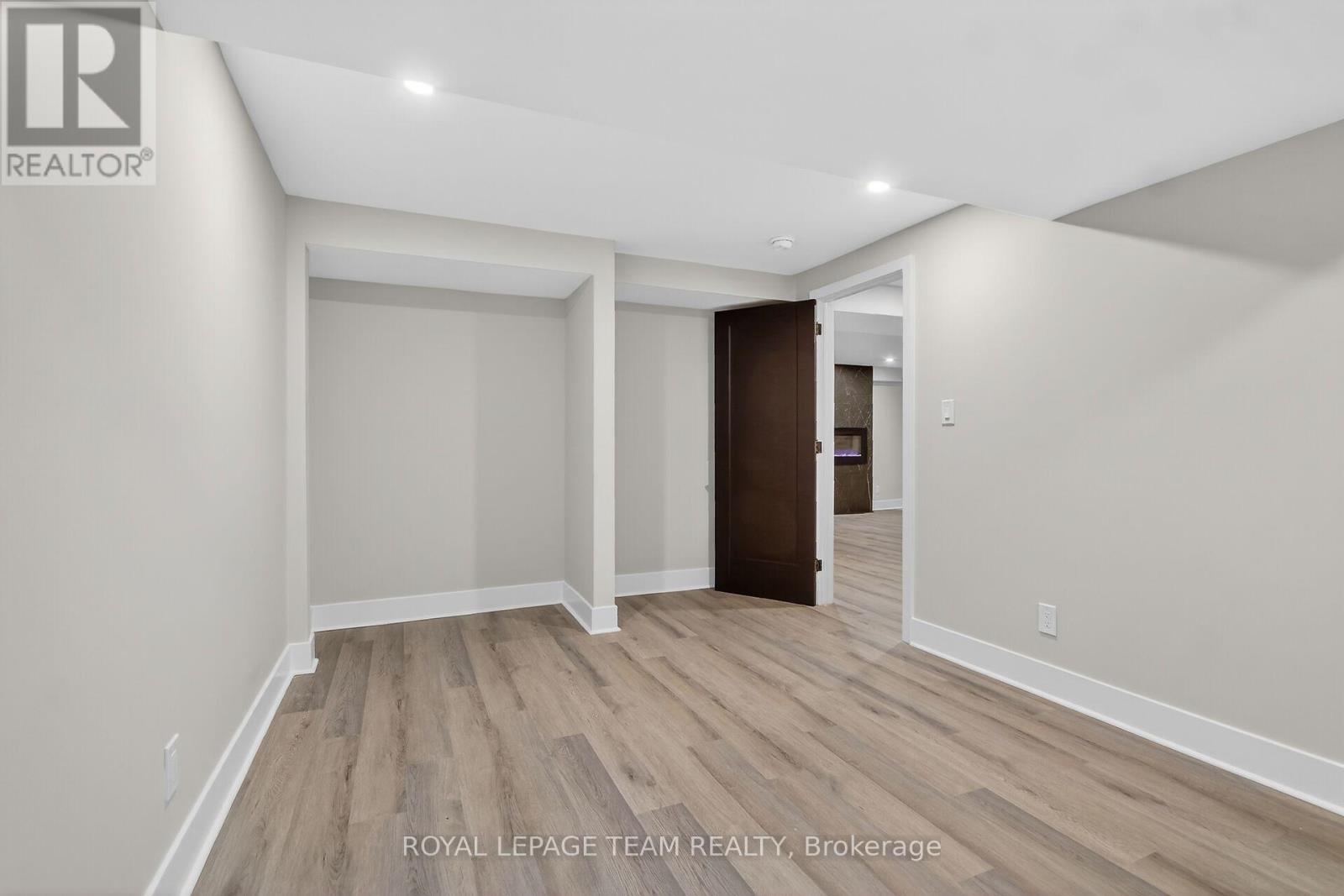 6636 MARINA DRIVE - 30