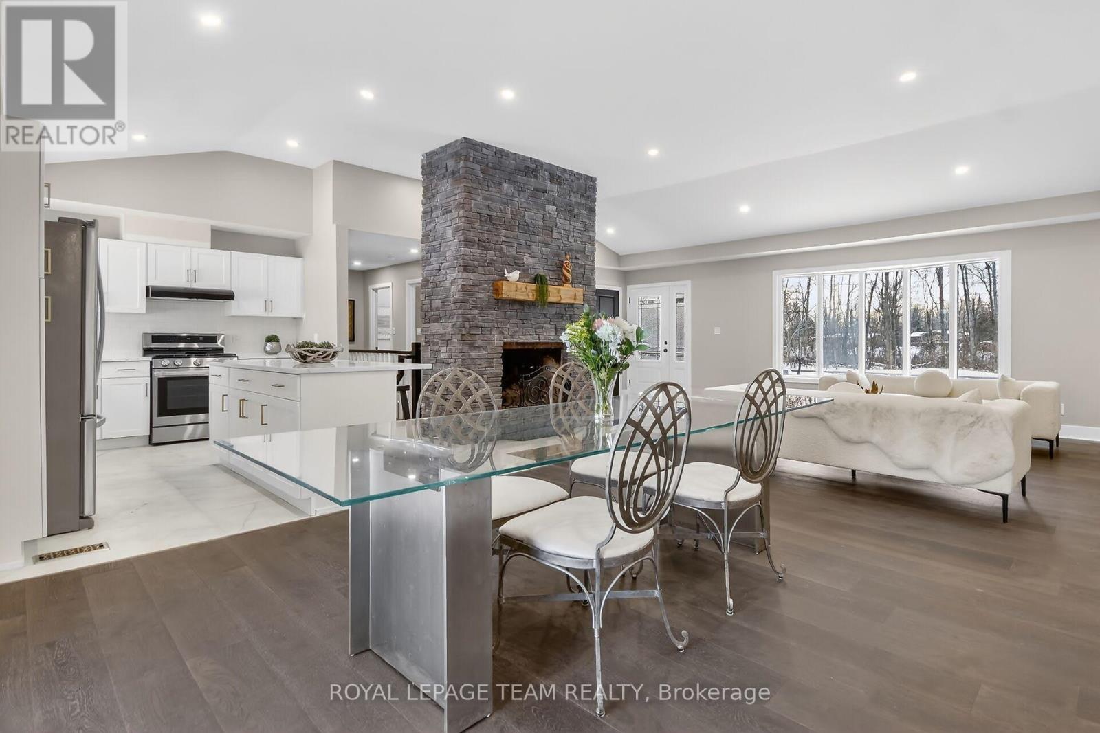 6636 MARINA DRIVE - 8