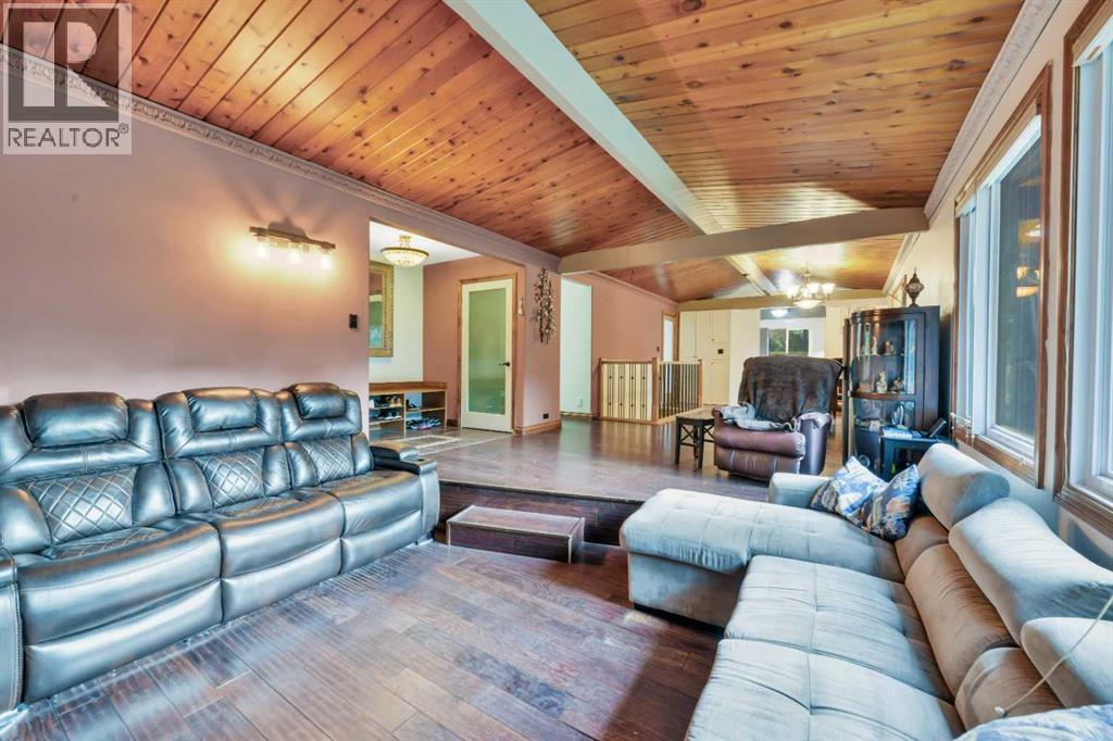 9 Cronquist Close, Red Deer
