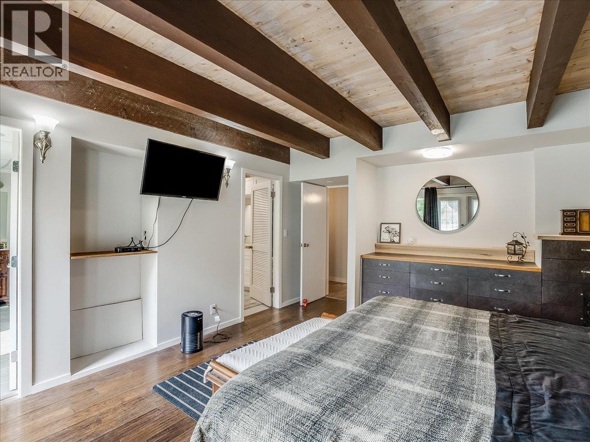 1968 Brilliant Road - 36
