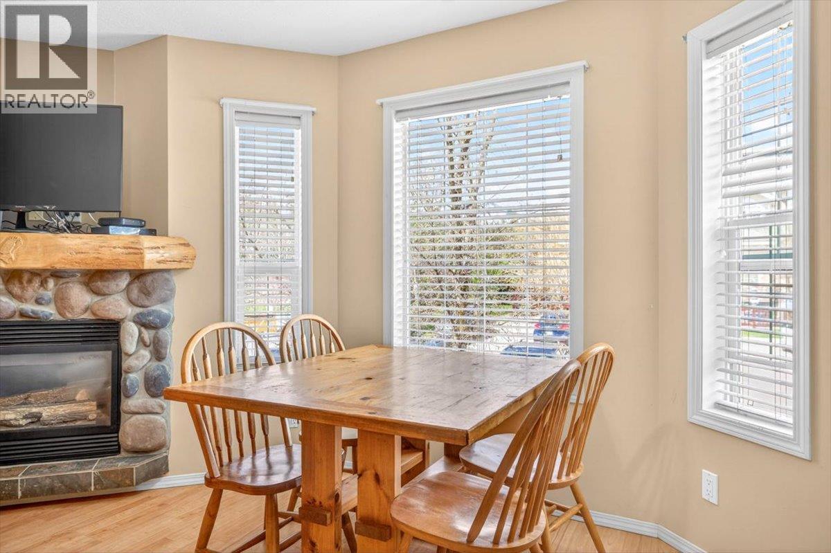 1300 Riverside Way Unit# 1304, Fernie