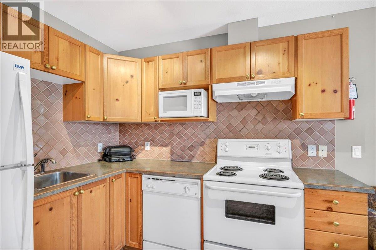 1300 Riverside Way Unit# 1304, Fernie