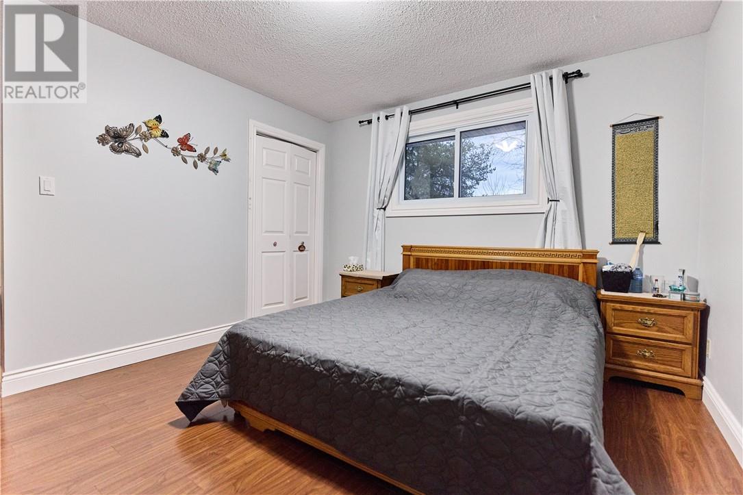 61 Third Avenue, Lively, Ontario, P3Y1M2 — Photo 13