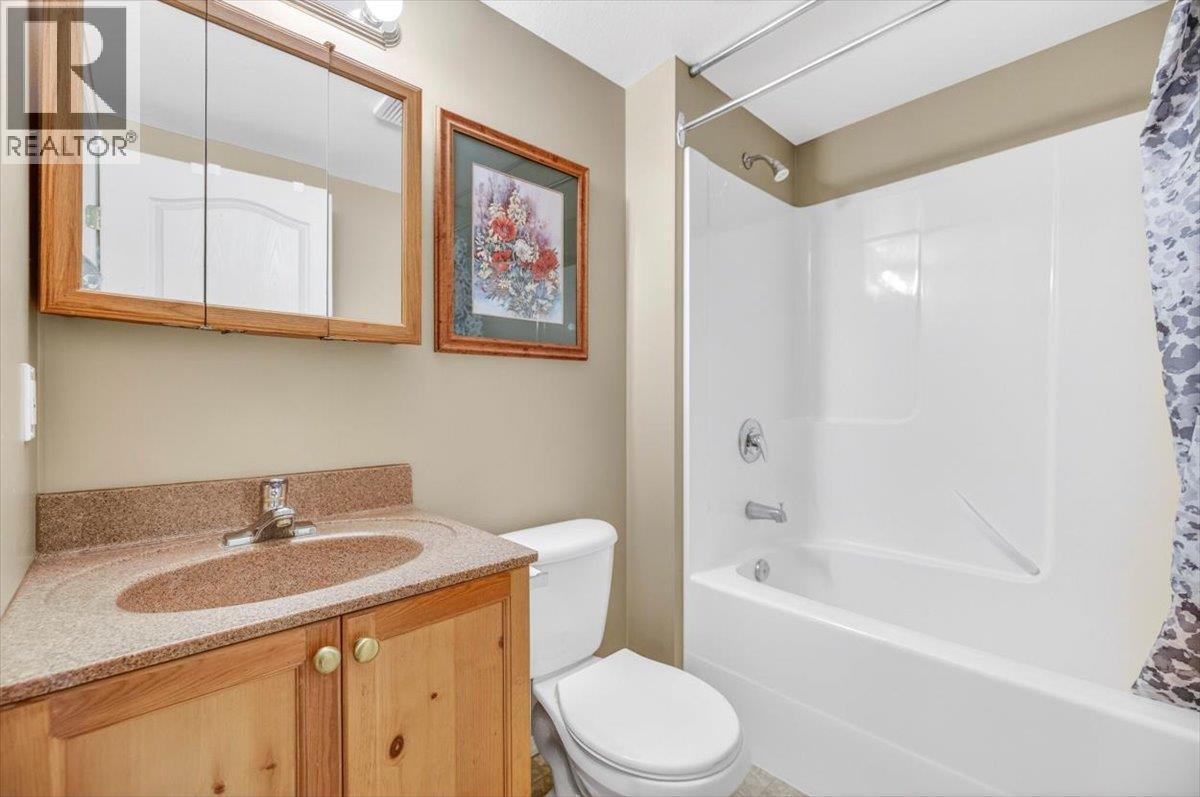 1300 Riverside Way Unit# 1304, Fernie