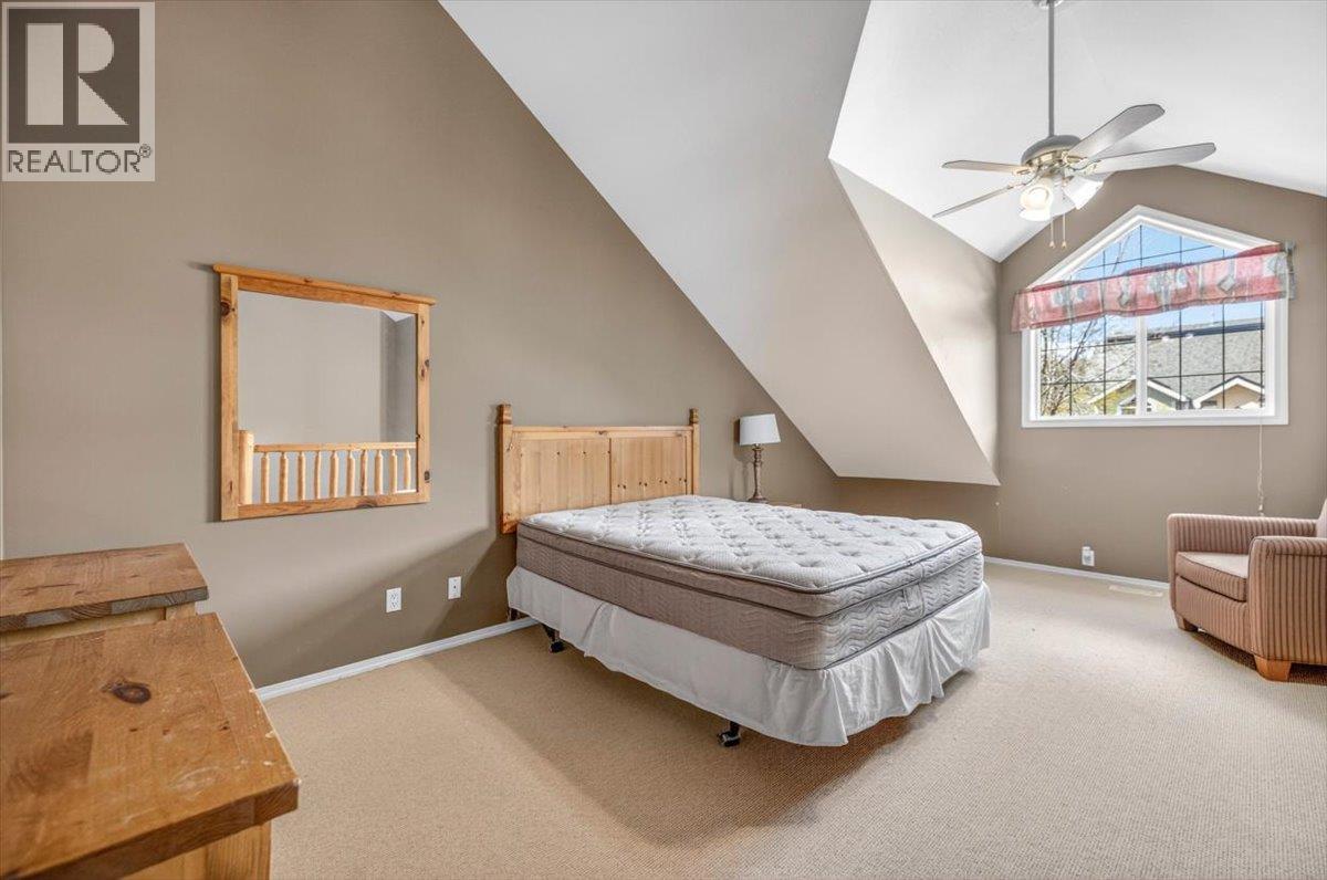 1300 Riverside Way Unit# 1304, Fernie