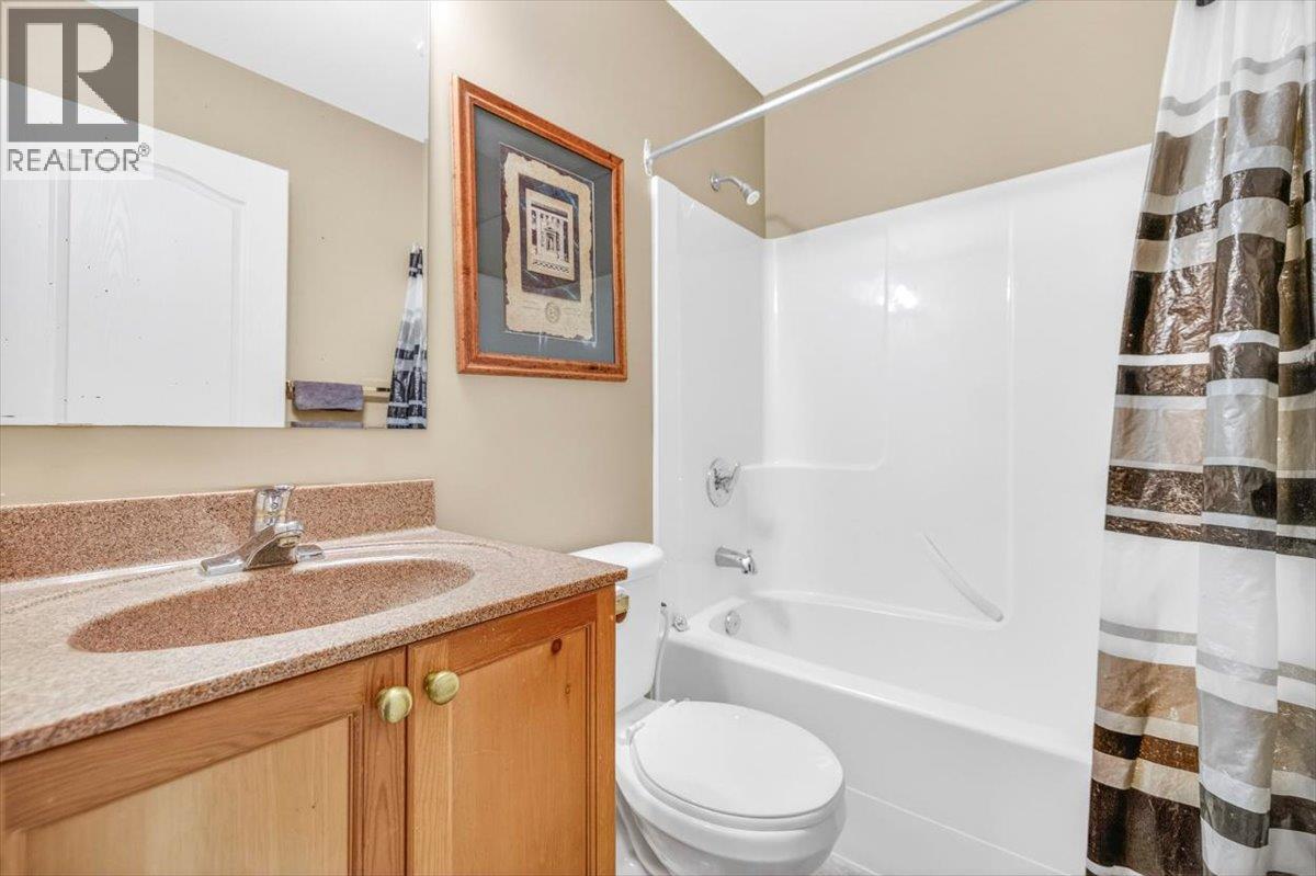 1300 Riverside Way Unit# 1304, Fernie