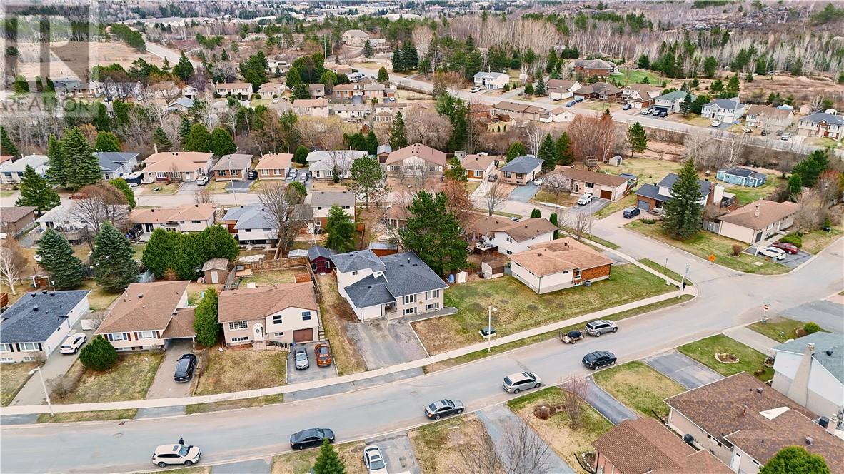 61 Third Avenue, Lively, Ontario, P3Y1M2 — Photo 48