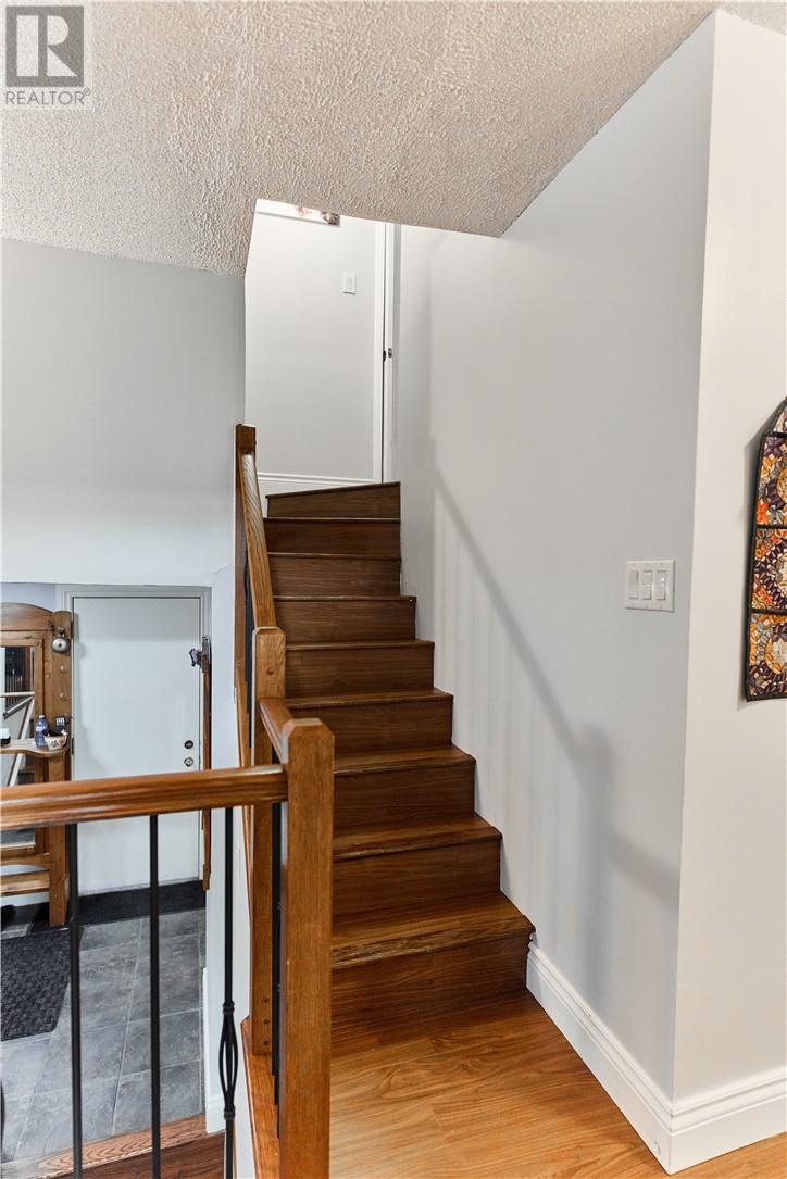 61 Third Avenue, Lively, Ontario, P3Y1M2 — Photo 17