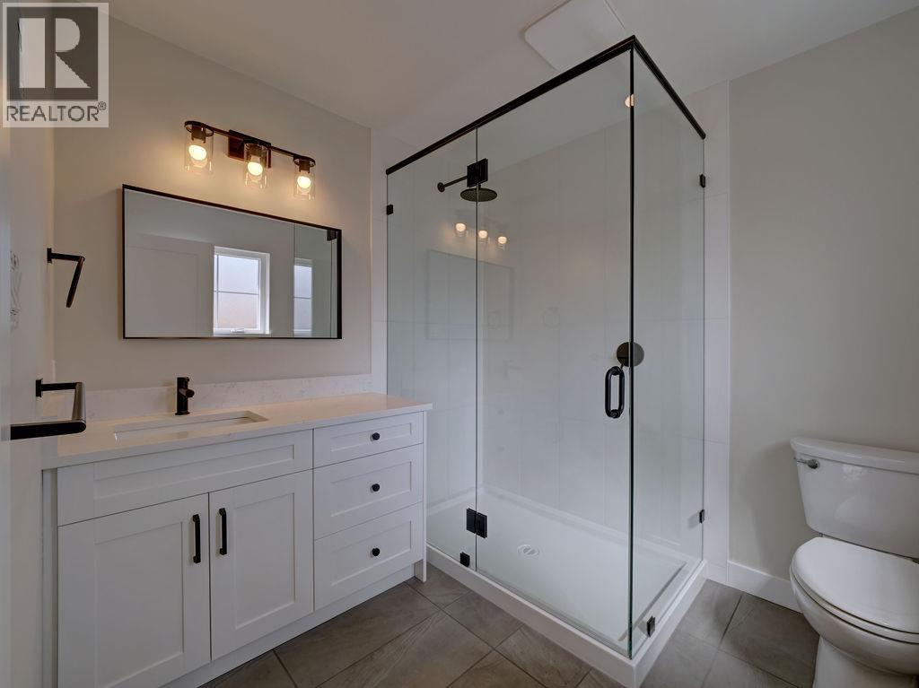 808 GERUSSI LANE, Gibsons