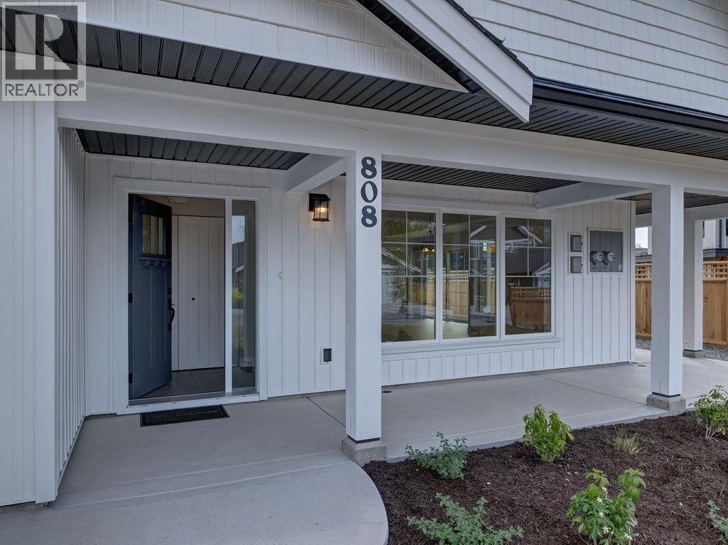 808 GERUSSI LANE, Gibsons