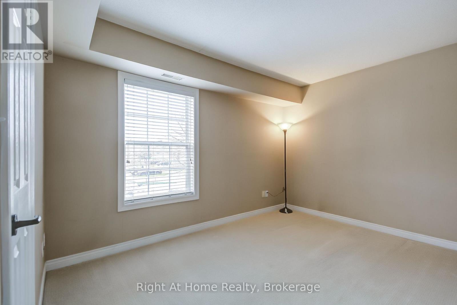 #212 4005 KILMER DRIVE - 20