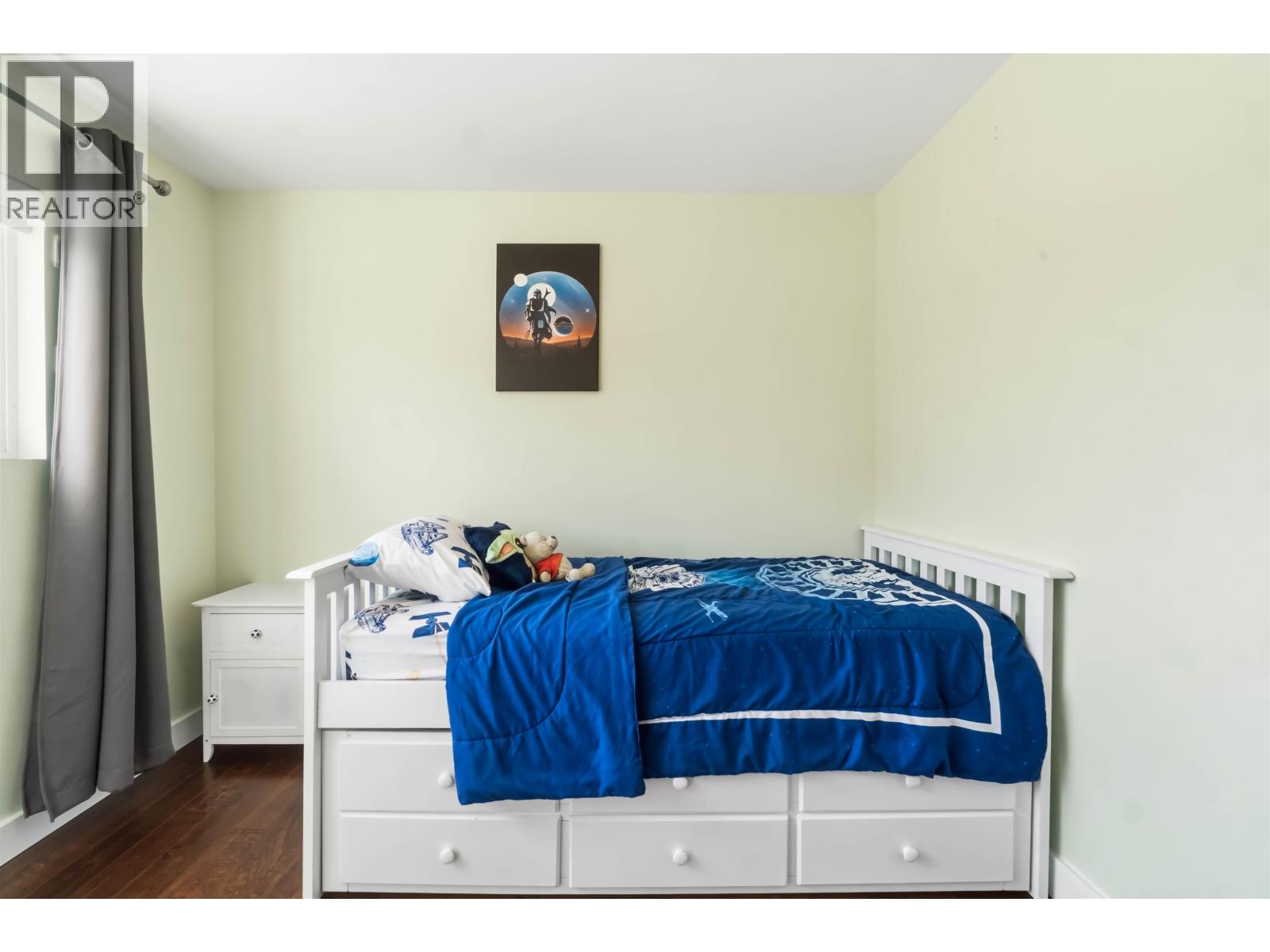 1861 CHALMERS AVENUE, Port Coquitlam