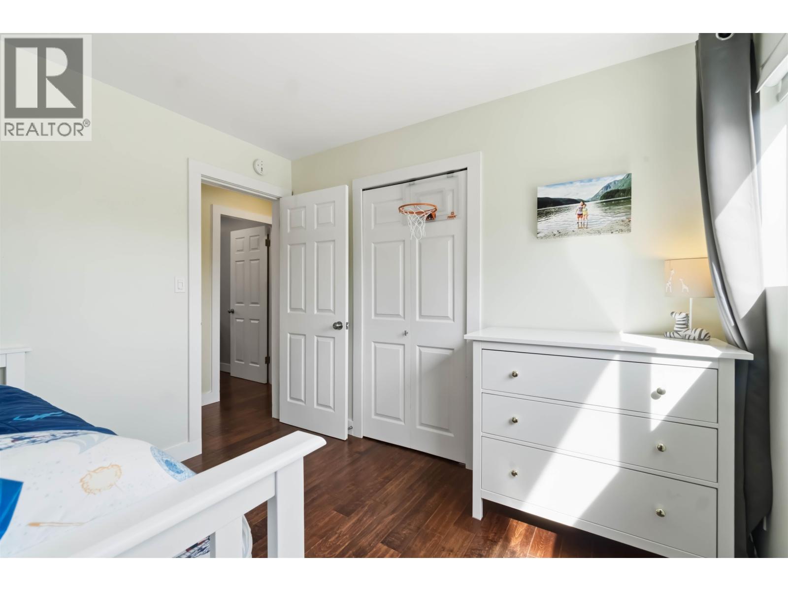 1861 CHALMERS AVENUE, Port Coquitlam