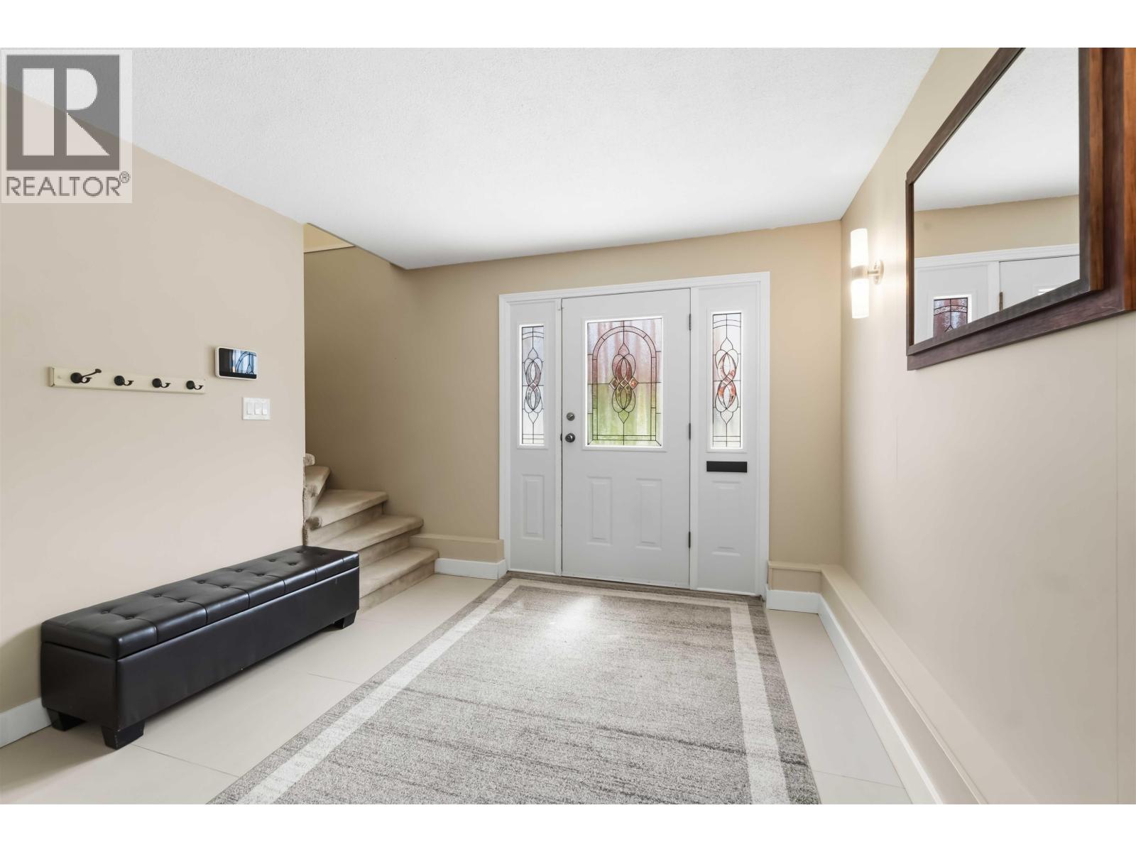 1861 CHALMERS AVENUE, Port Coquitlam
