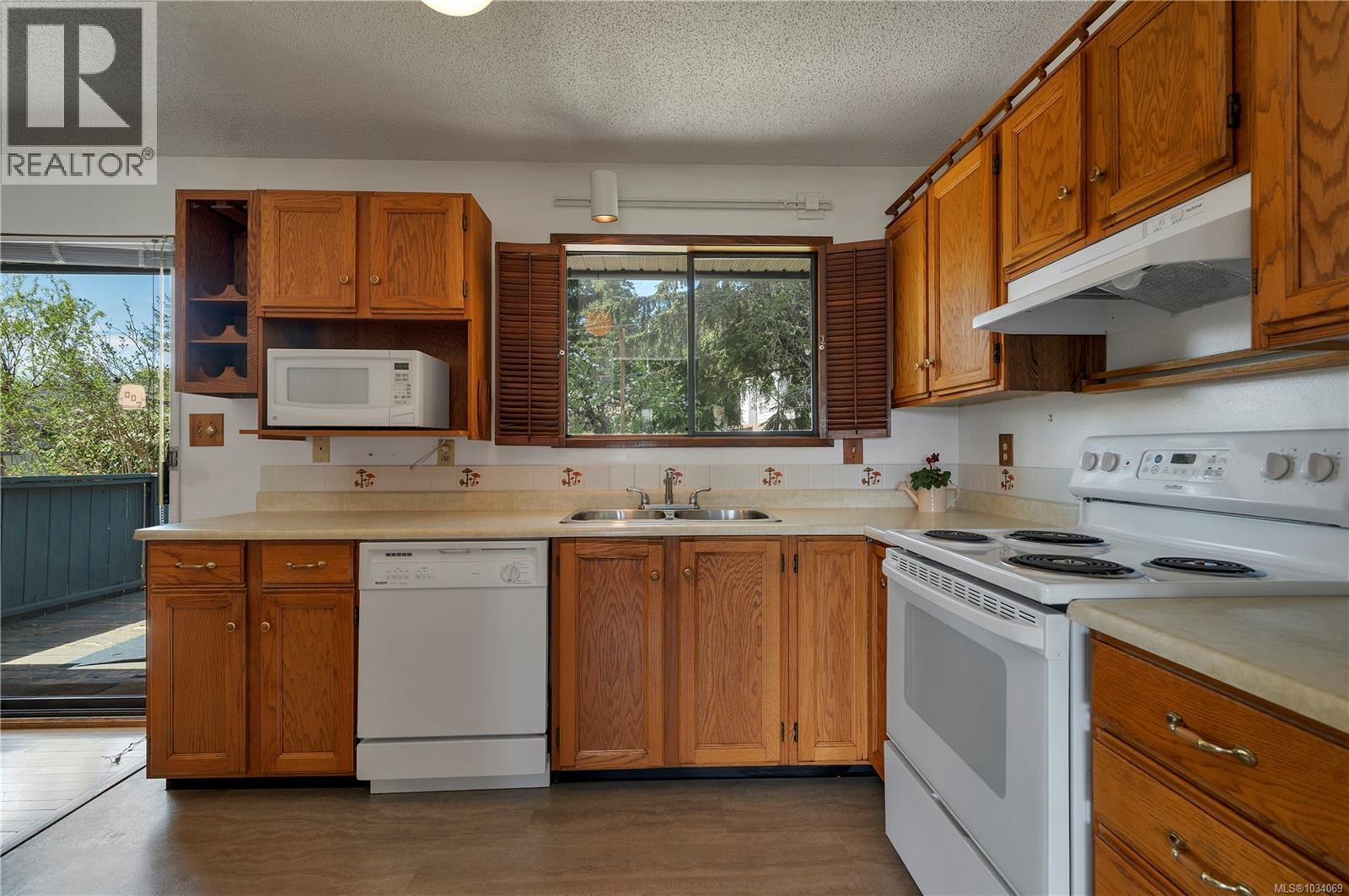 1609 Passage View Dr - 18