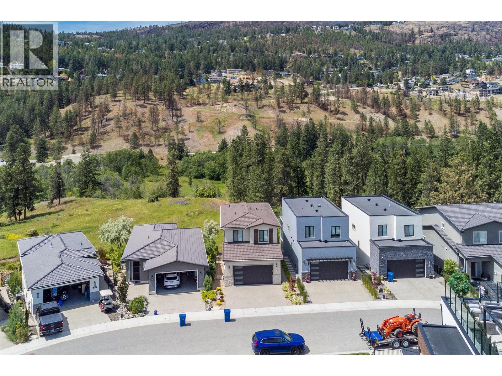1846 Viewpoint Crescent - 51