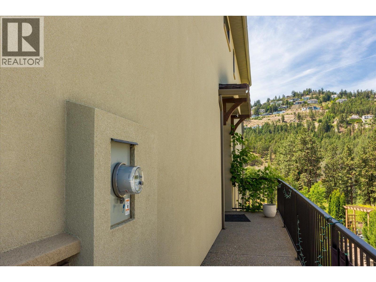  1846 Viewpoint Crescent, West Kelowna