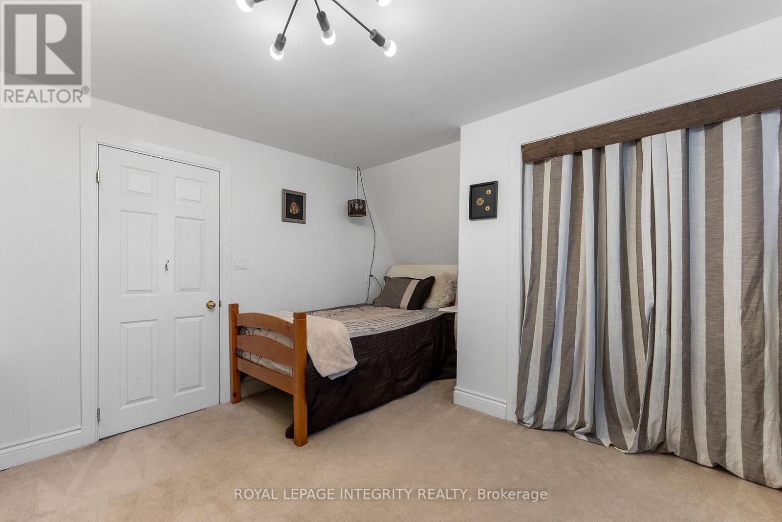 191 BELL STREET - 20